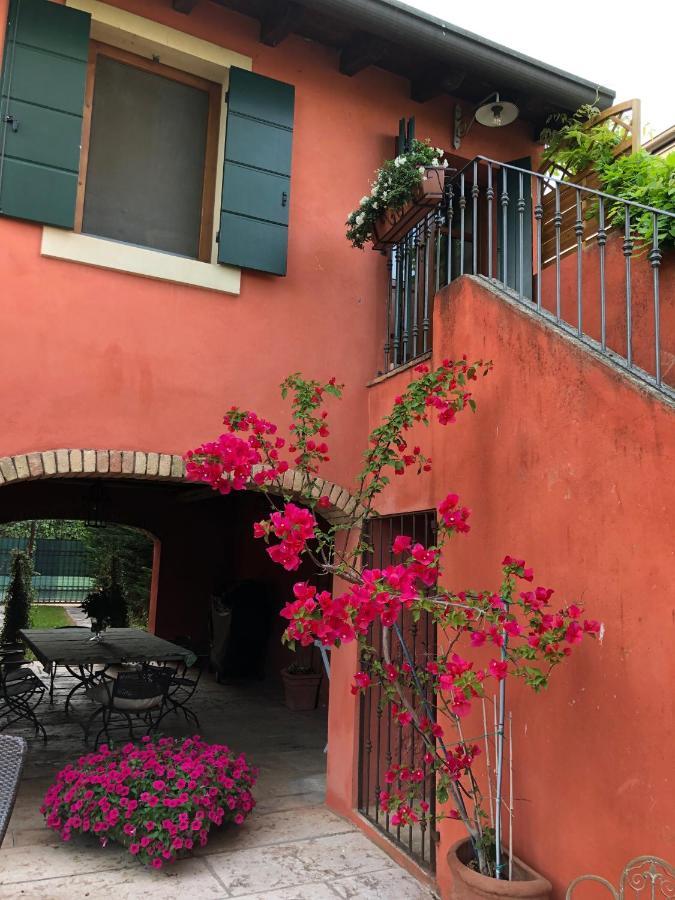 Relais Corte Bercelli ヴァレッジョ・スル・ミンチョ エクステリア 写真