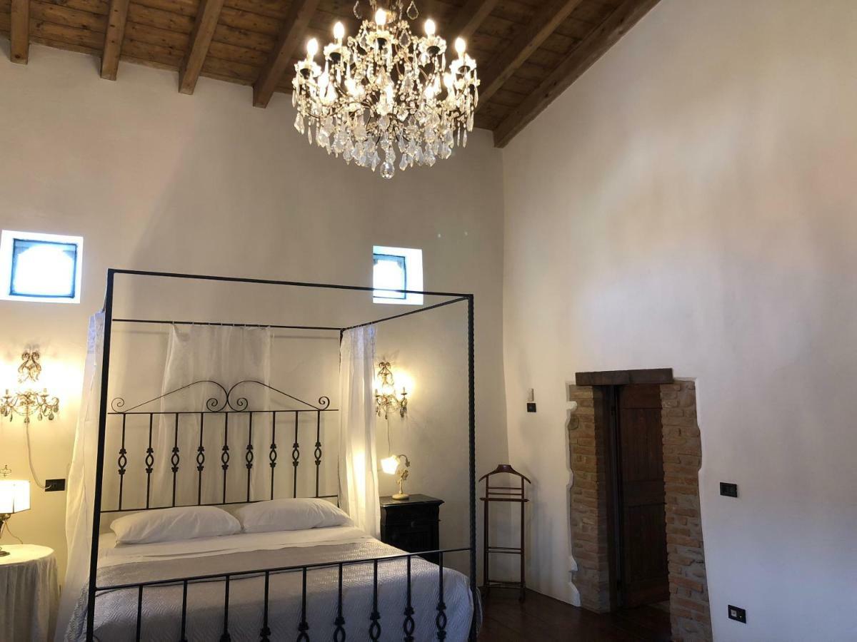 Relais Corte Bercelli ヴァレッジョ・スル・ミンチョ エクステリア 写真