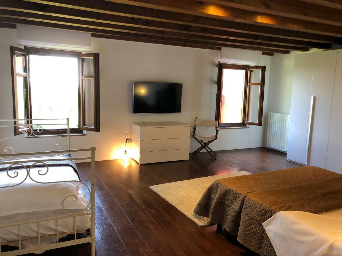 Relais Corte Bercelli ヴァレッジョ・スル・ミンチョ エクステリア 写真