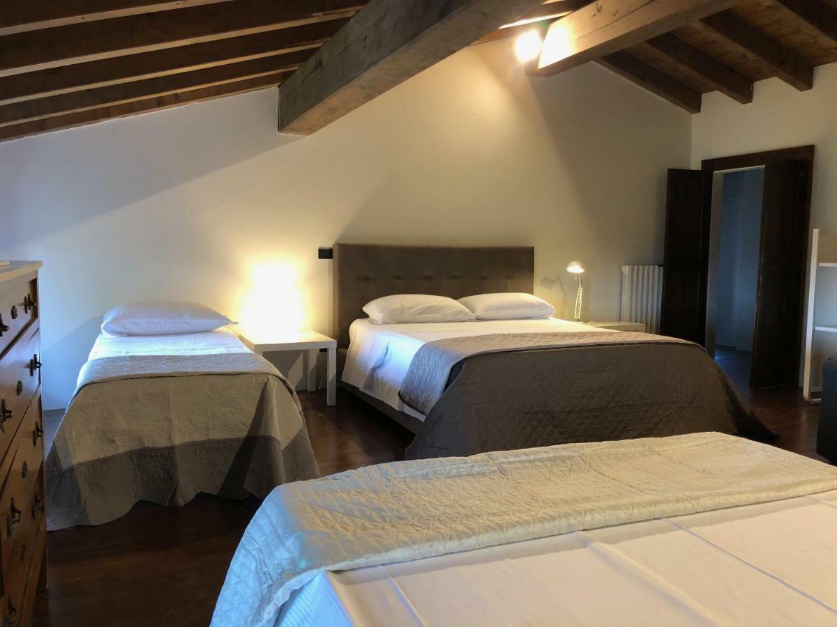 Relais Corte Bercelli ヴァレッジョ・スル・ミンチョ エクステリア 写真